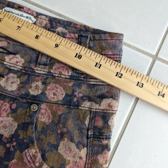 PARISIAN high waisted floral print purple and pink button fly denim shorts - Picture 8 of 11